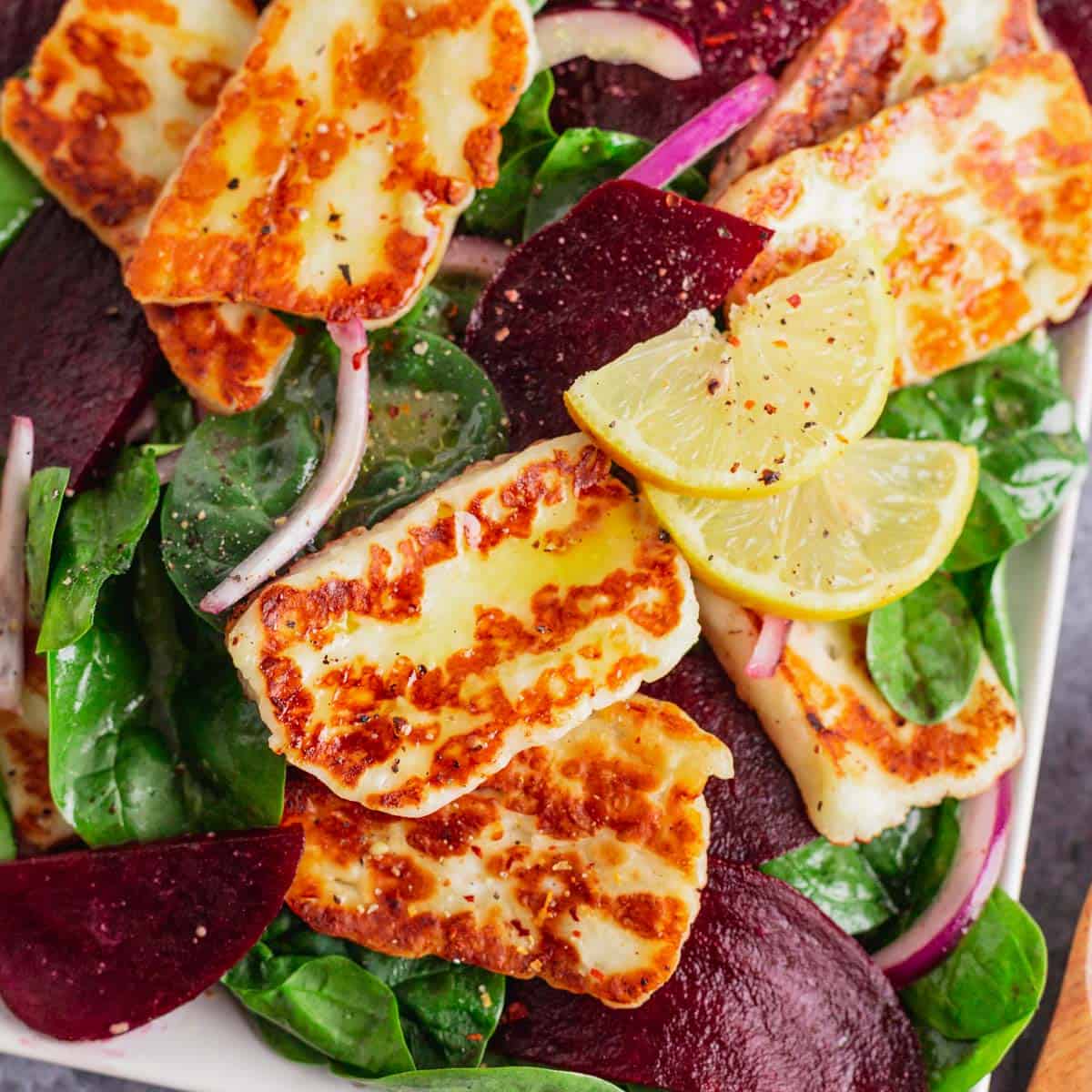 4 Ingredient Fried Halloumi Salad With Beetroot and Dressing