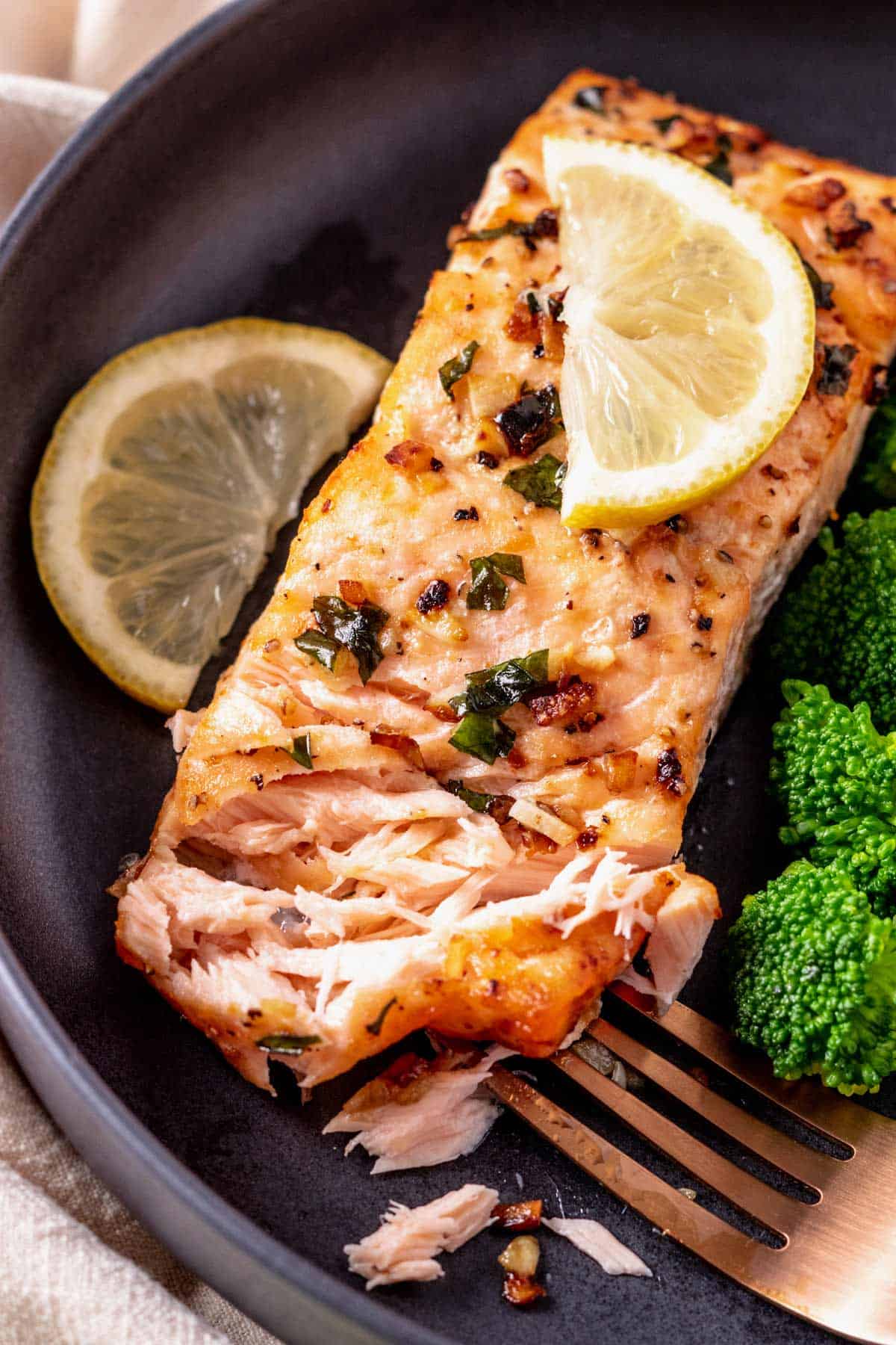 10 Minute Air Fryer Salmon