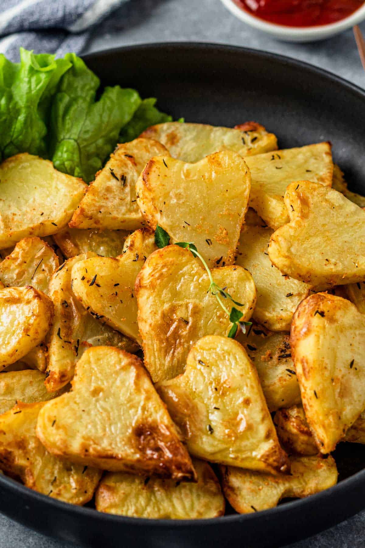 Easy Air Fryer Potatoes (Heart Shaped Slices)