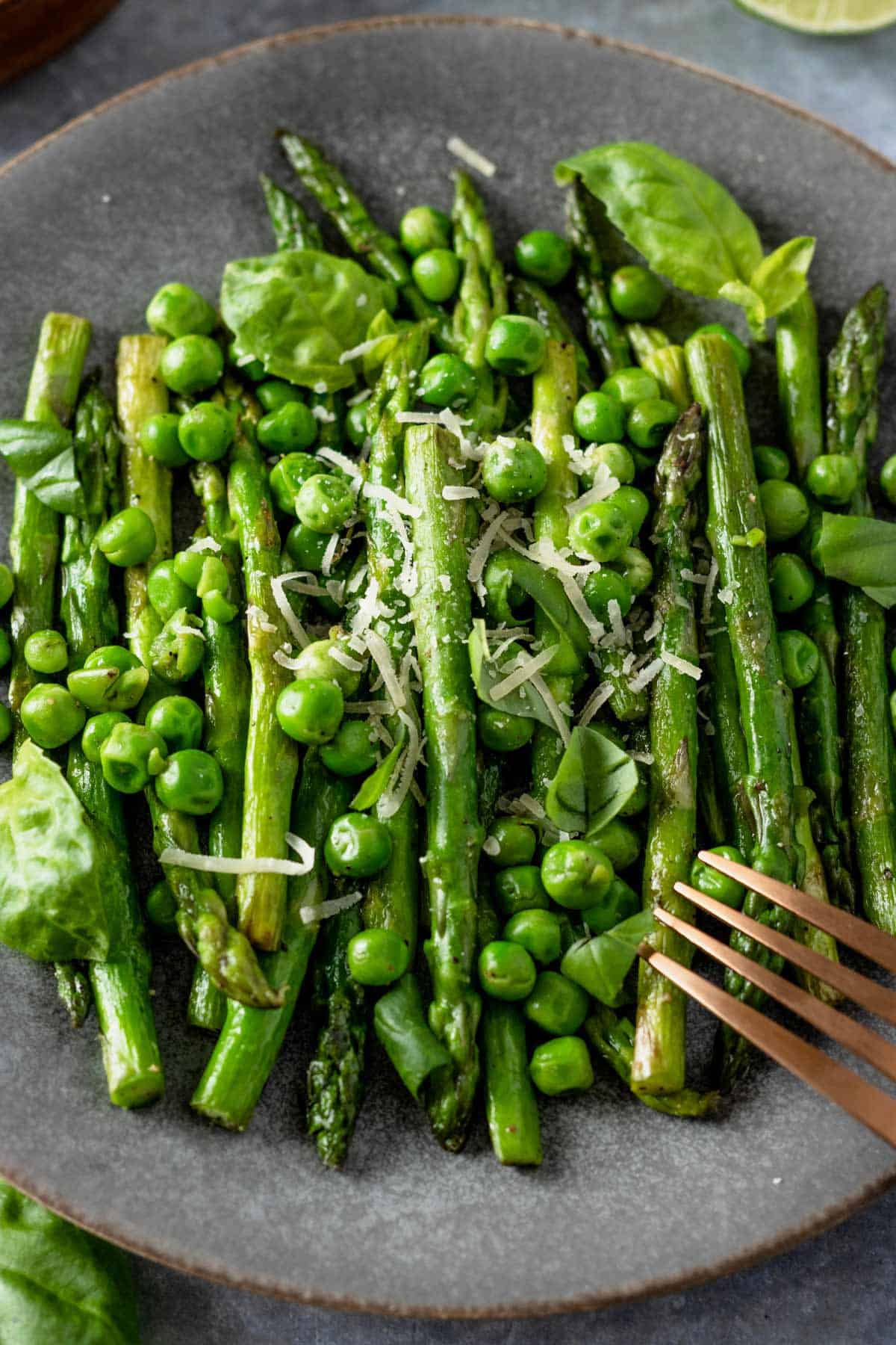 Sauteed Asparagus (10 Minutes!)