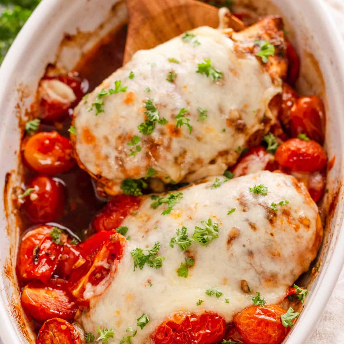 Balsamic Baked Chicken Breast With Tomatoes and Mozzarella Cheese