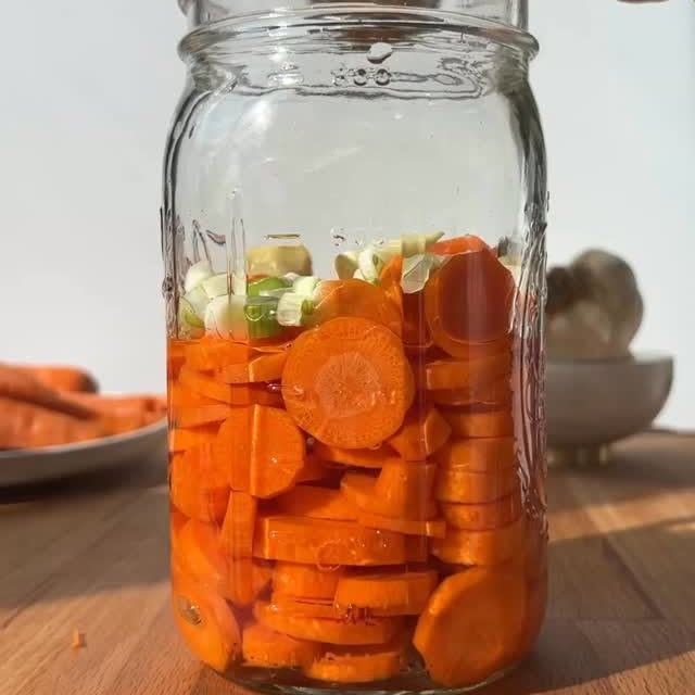Carrot Ginger Salad Dressing