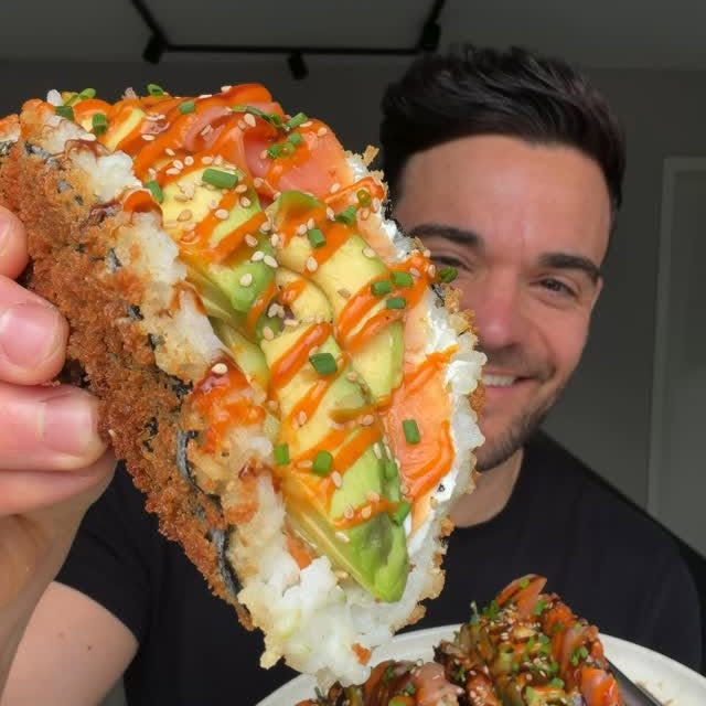 Knusprige High Protein Sushi Tacos