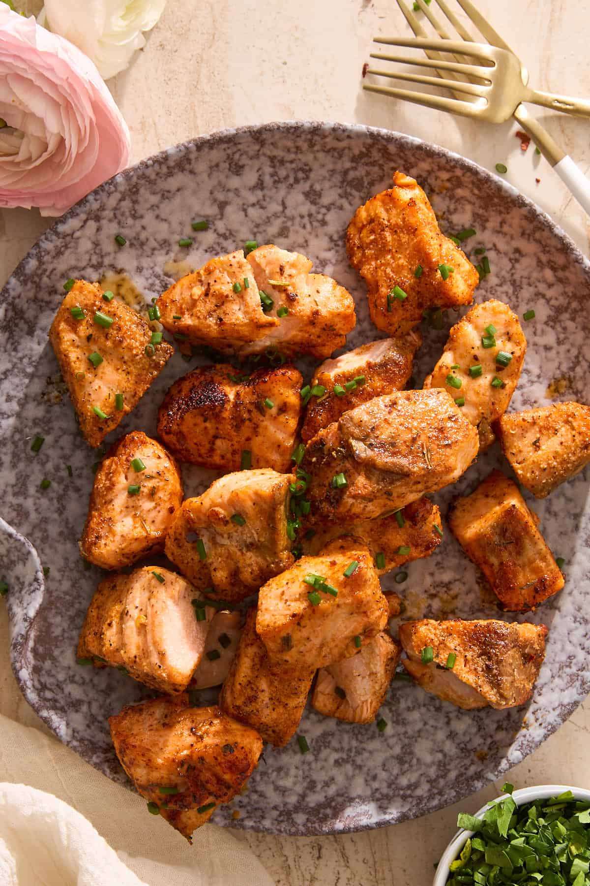 Air Fryer Salmon Bites