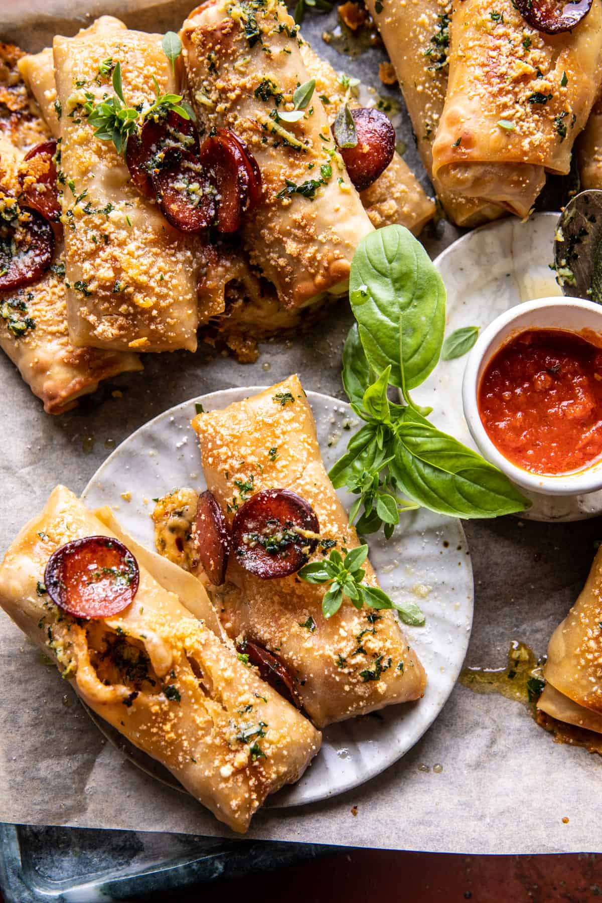 Garlic Butter Pizza Egg Rolls